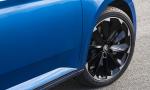 Skoda Superb Combi 4x4 SportLine 2019 года (UK)
